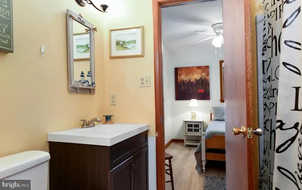 $2,300 | 33179 Woodland Court South, Lewes, DE 19958