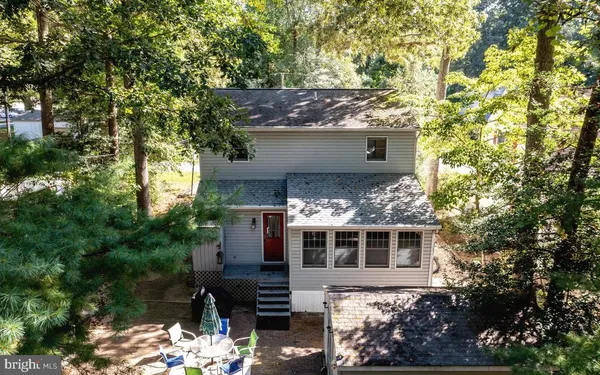 $2,300 | 33179 Woodland Court South, Lewes, DE 19958