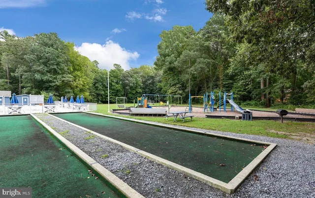 $2,300 | 33179 Woodland Court South, Lewes, DE 19958