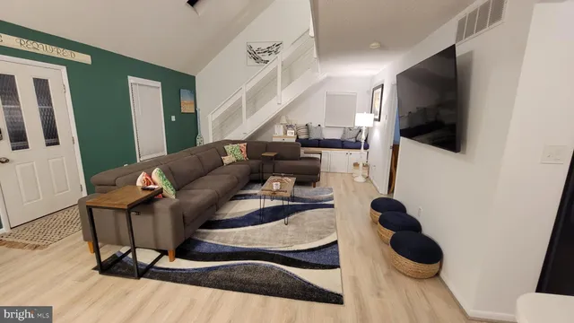 $2,300 | 33179 Woodland Court South, Lewes, DE 19958