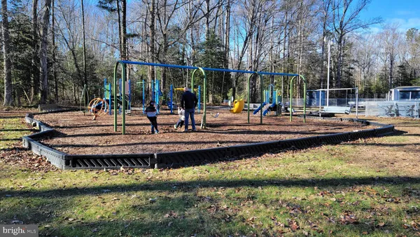 $2,300 | 33179 Woodland Court South, Lewes, DE 19958