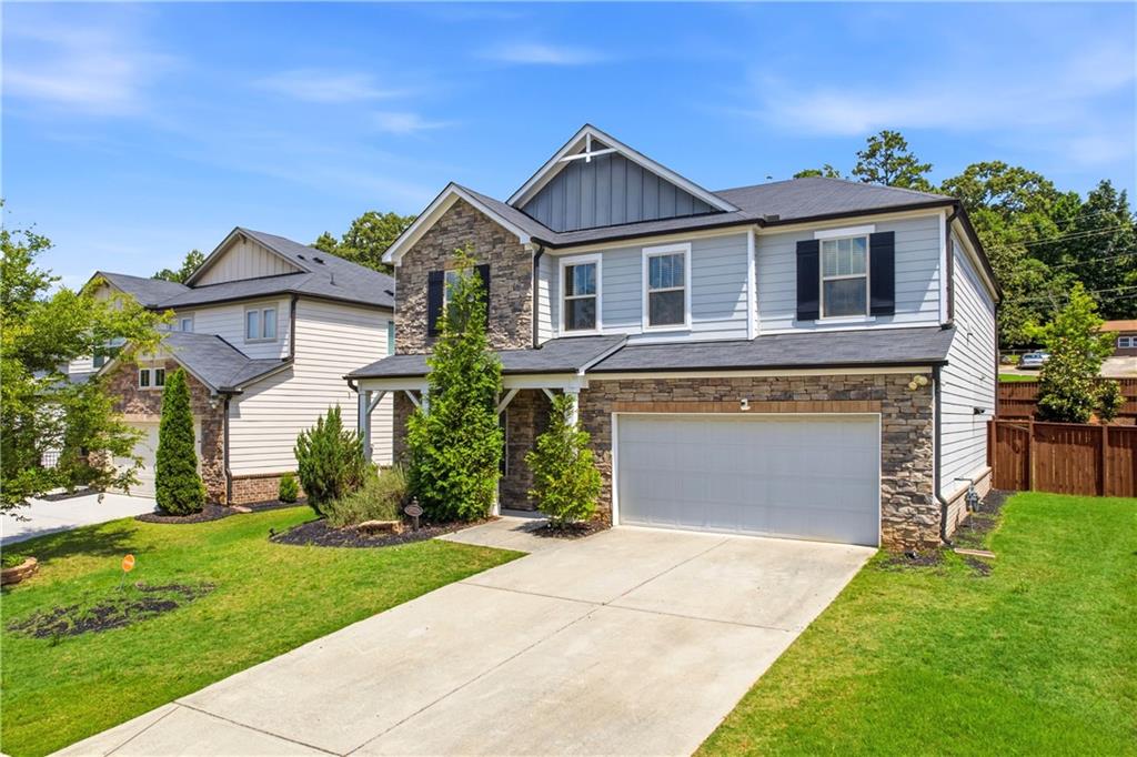 1900 Azure Grove Court Marietta, GA 30008 - Photo 2 of 32