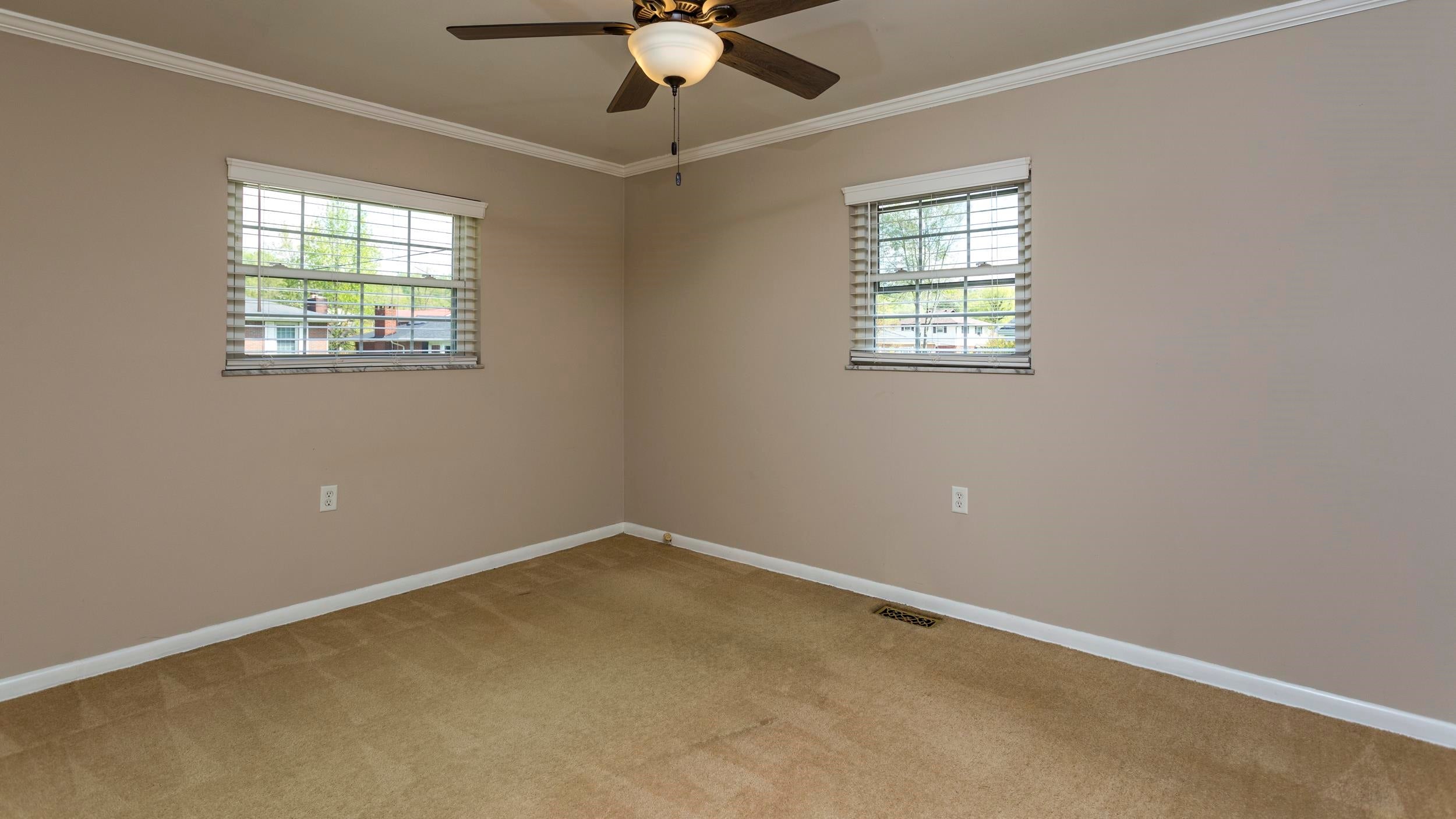 589 Tallwood Road Huntington, WV 25705 - Photo 23 of 32 Gallery Image 23
