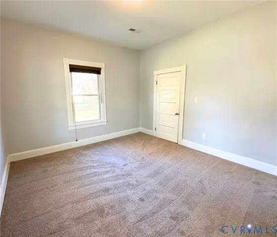 $1,650 | 501 Highland Avenue, Colonial Heights, VA 23834