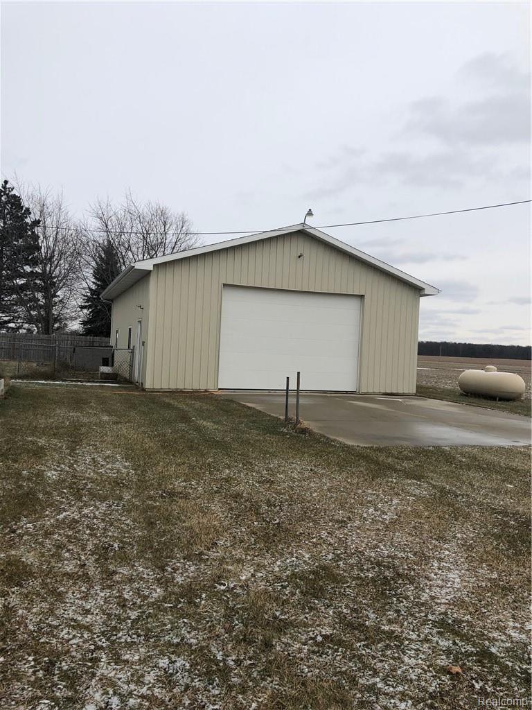 3980 North State Road Owosso, MI 48867 - Photo 4 of 22 IMG-1878.JPG