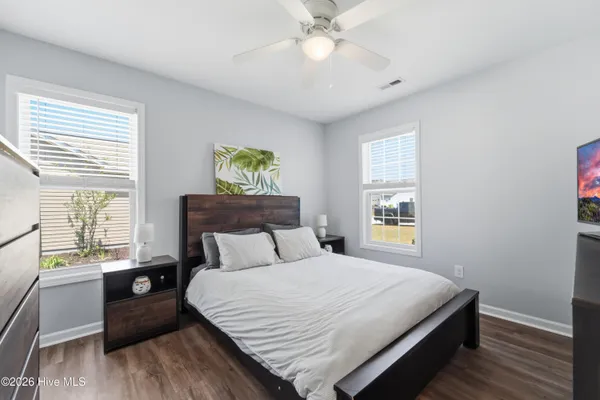 $2,595 | 292 Independence Boulevard, Newport, NC 28570