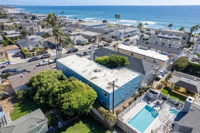 $3,125,000 | 160 Hemlock Avenue, Carlsbad, CA 92008