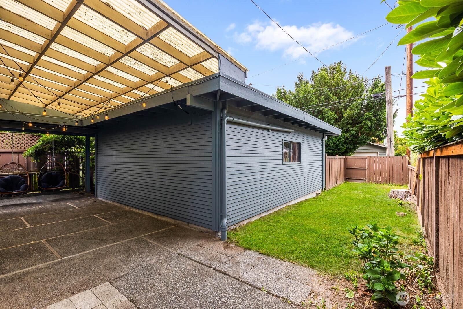5025 48th Avenue Southwest Seattle, WA 98136 - Photo 20 of 26