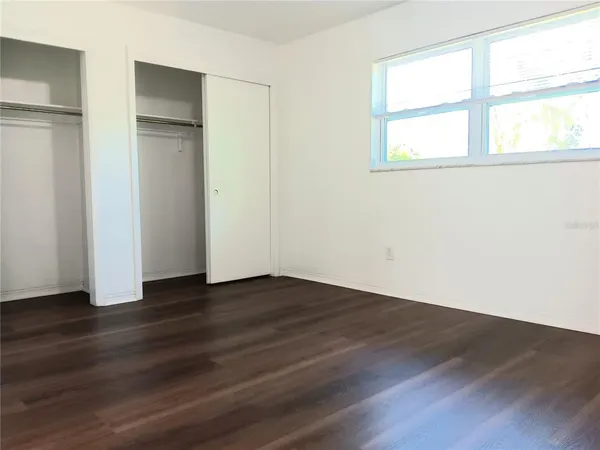 $1,300 | 1260 70th Street North, Unit 7, St. Petersburg, FL 33710