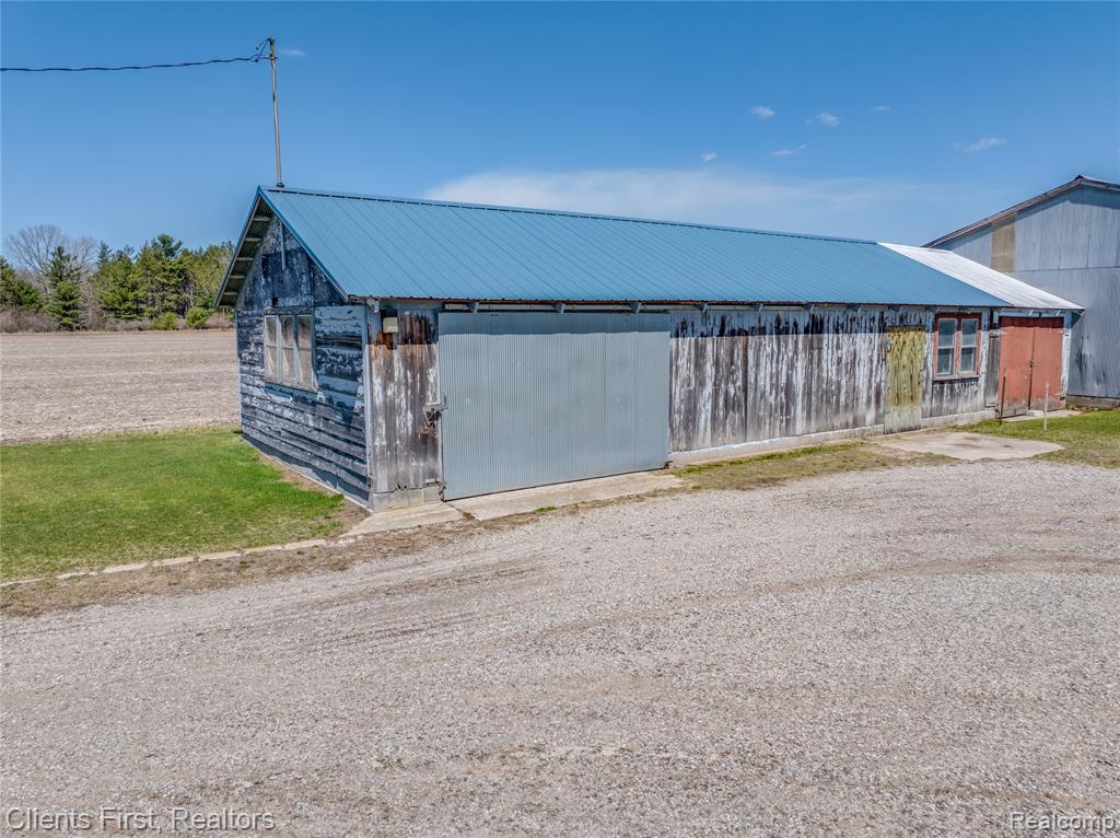 342 North Chambers Road Tawas City, MI 48763 - Photo 23 of 30