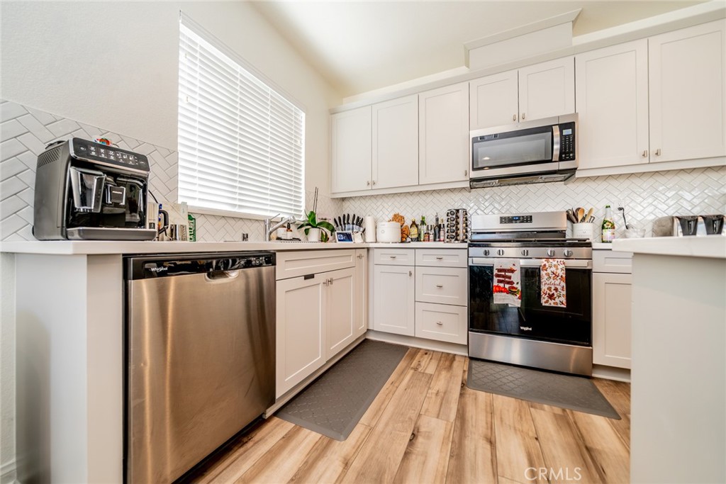 20168 Lemonscent Drive Riverside, CA 92507 - Photo 13 of 53 Gallery Image 13