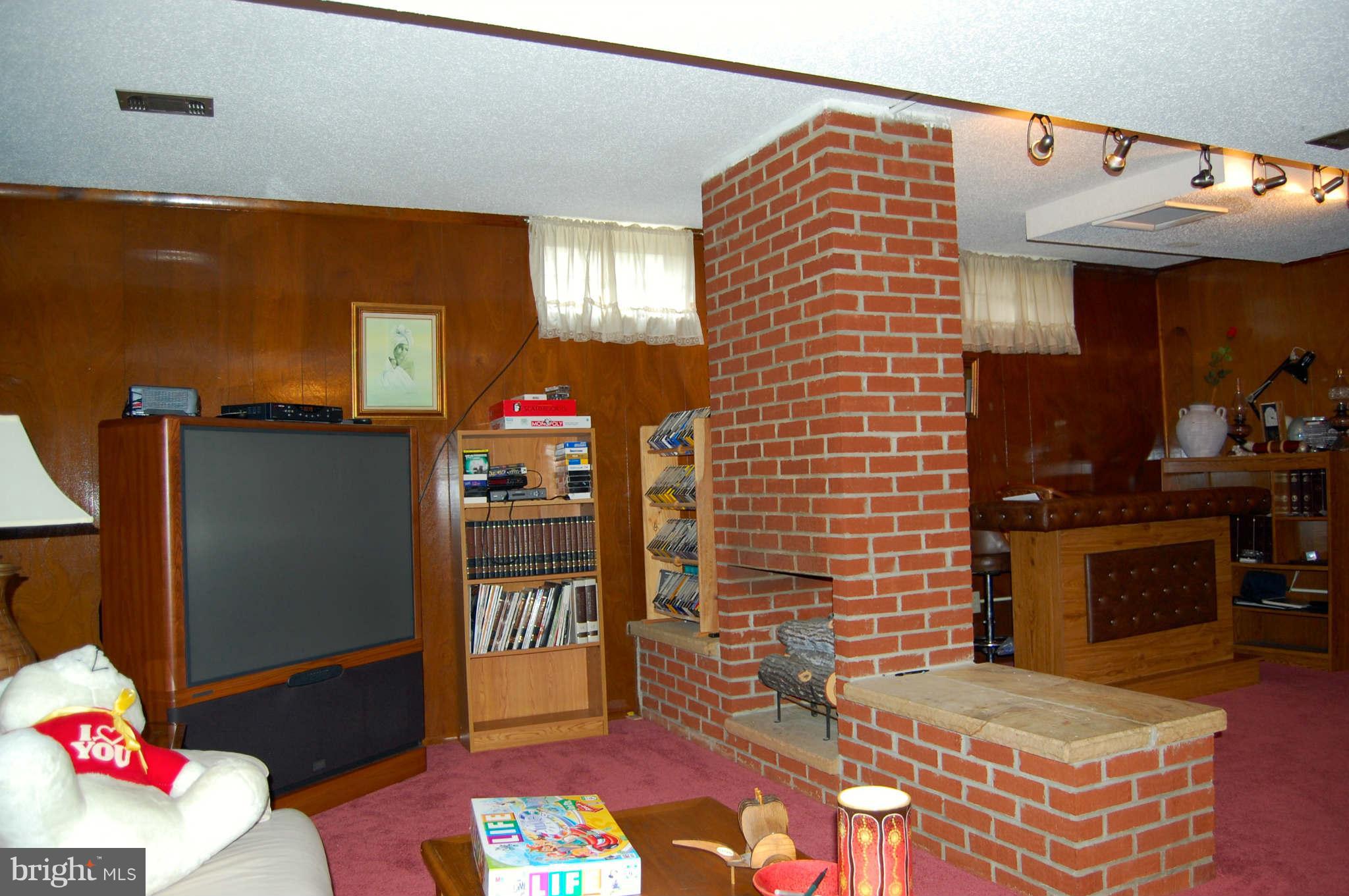 4620 Talman Road Baltimore, MD 21208 - Photo 22 of 24 Family Room