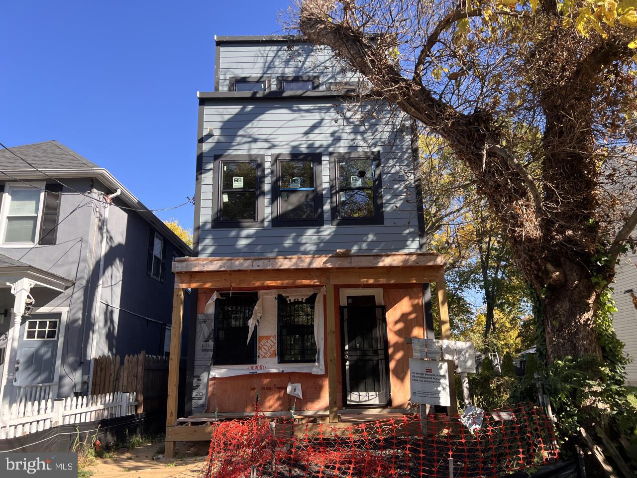 1121 48th Place Northeast Washington, DC 20019 - Photo 3 of 9