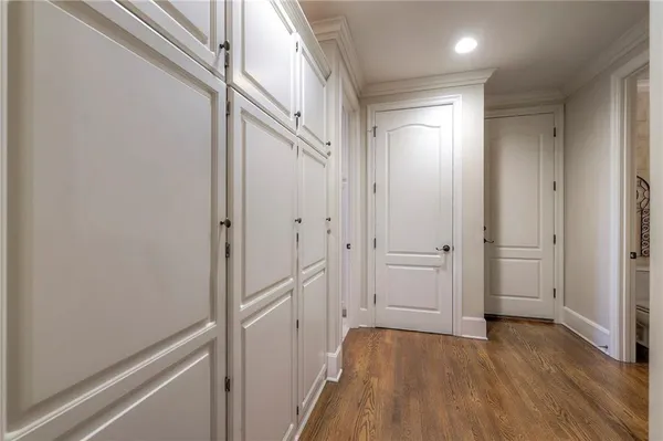 $1,395,000 | 10804 West 141st Street, Overland Park, KS 66221