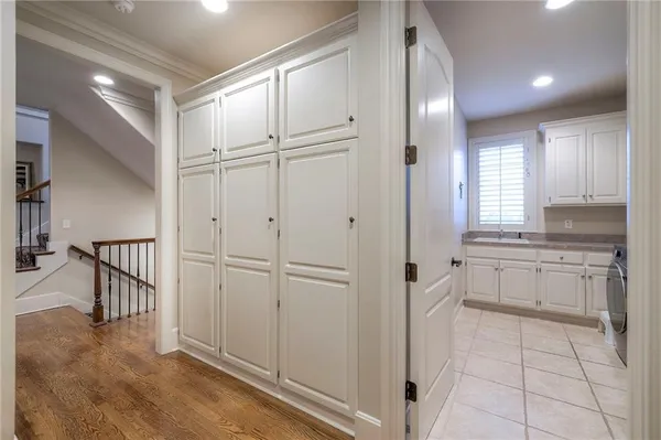 $1,395,000 | 10804 West 141st Street, Overland Park, KS 66221