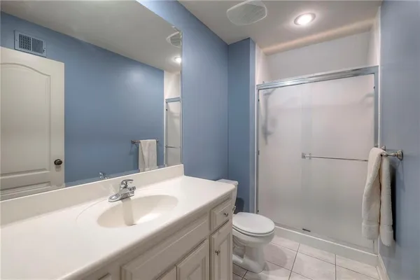 $1,395,000 | 10804 West 141st Street, Overland Park, KS 66221