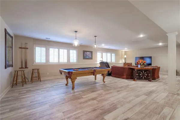 $1,395,000 | 10804 West 141st Street, Overland Park, KS 66221