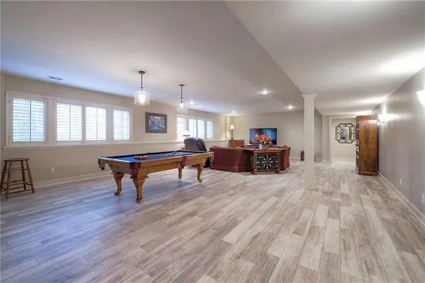 $1,395,000 | 10804 West 141st Street, Overland Park, KS 66221