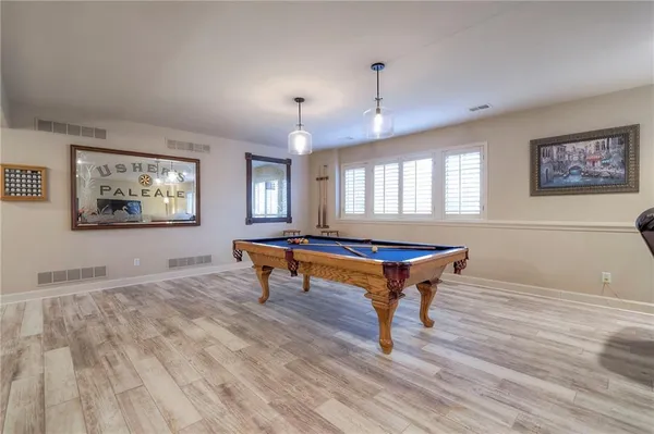 $1,395,000 | 10804 West 141st Street, Overland Park, KS 66221