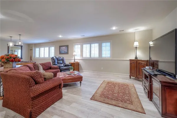 $1,395,000 | 10804 West 141st Street, Overland Park, KS 66221