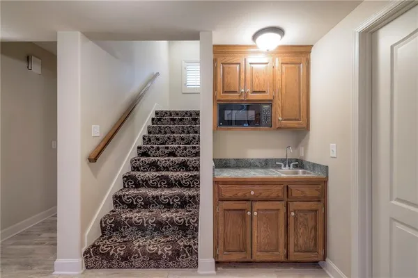 $1,395,000 | 10804 West 141st Street, Overland Park, KS 66221