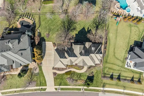 $1,395,000 | 10804 West 141st Street, Overland Park, KS 66221