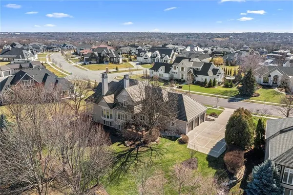$1,395,000 | 10804 West 141st Street, Overland Park, KS 66221
