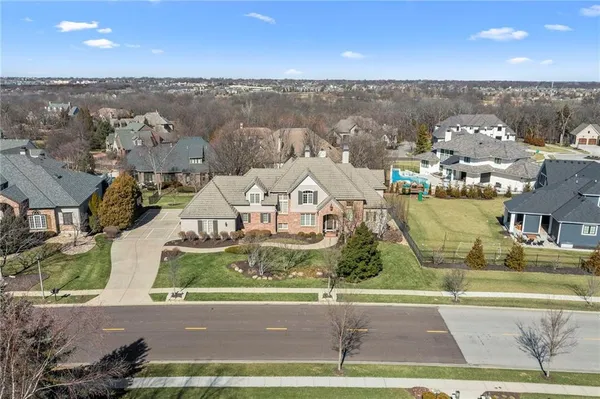 $1,395,000 | 10804 West 141st Street, Overland Park, KS 66221