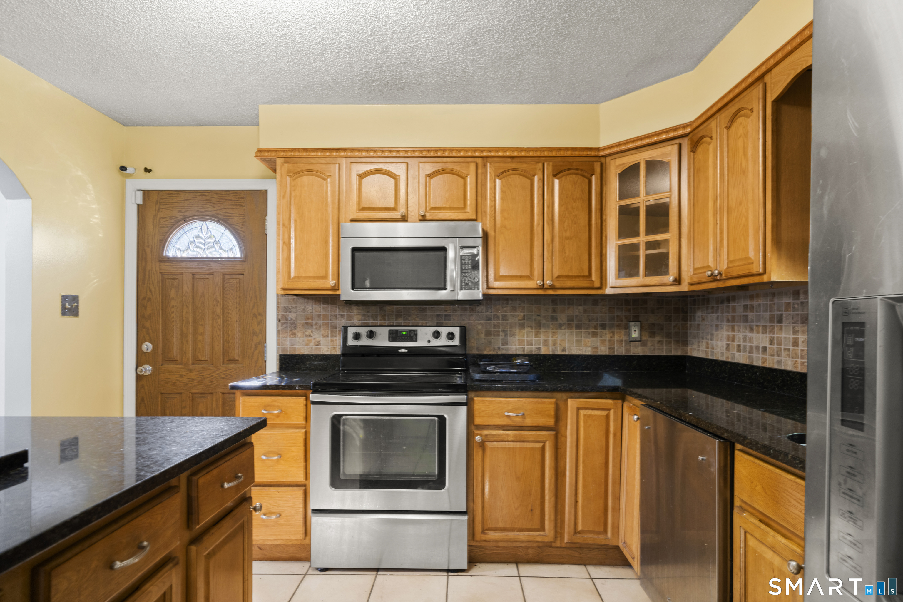 193 Rood Avenue Windsor, CT 06095 - Photo 10 of 35 Gallery Image 10