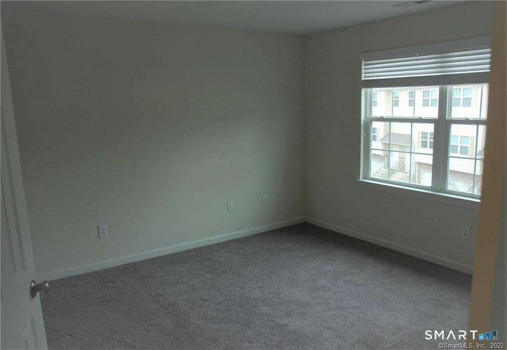 16 Riverview Court, Unit 16 Brookfield, CT 06804 - Photo 5 of 8