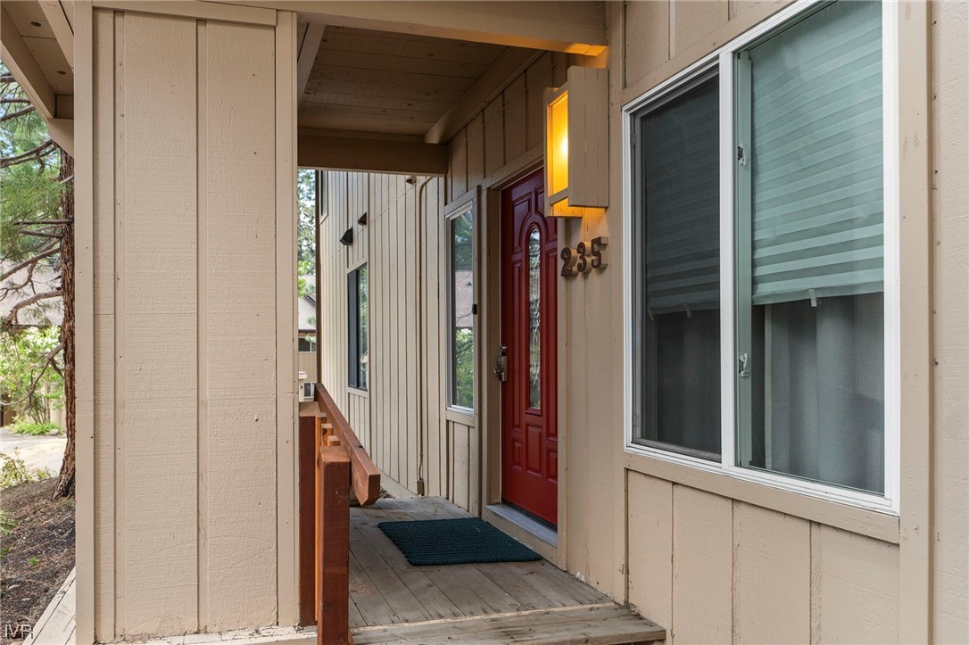 321 Ski Way, Unit 235 Incline Village, NV 89451 - Photo 7 of 26 Gallery Image 7
