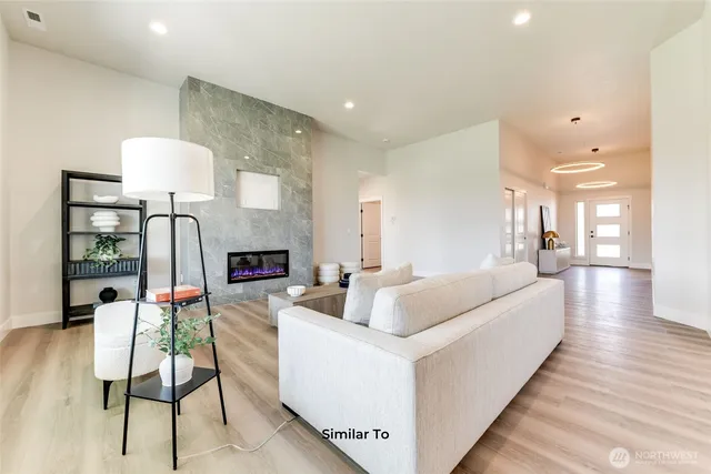 $462,850 | 523 North Lessor Loop, Moses Lake, WA 98837