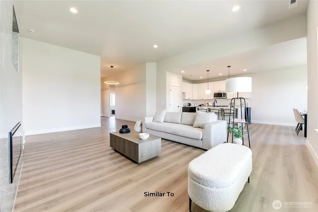 $462,850 | 523 North Lessor Loop, Moses Lake, WA 98837