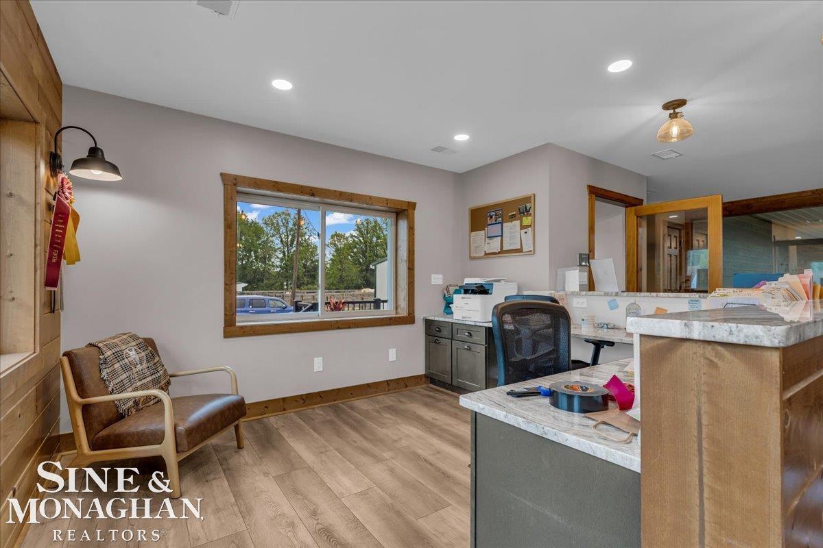 270 North Rochester Road Leonard, MI 48367 - Photo 25 of 62 50177041-a772b918-4ff2-46af-b169-39cec6b871bf.JPG