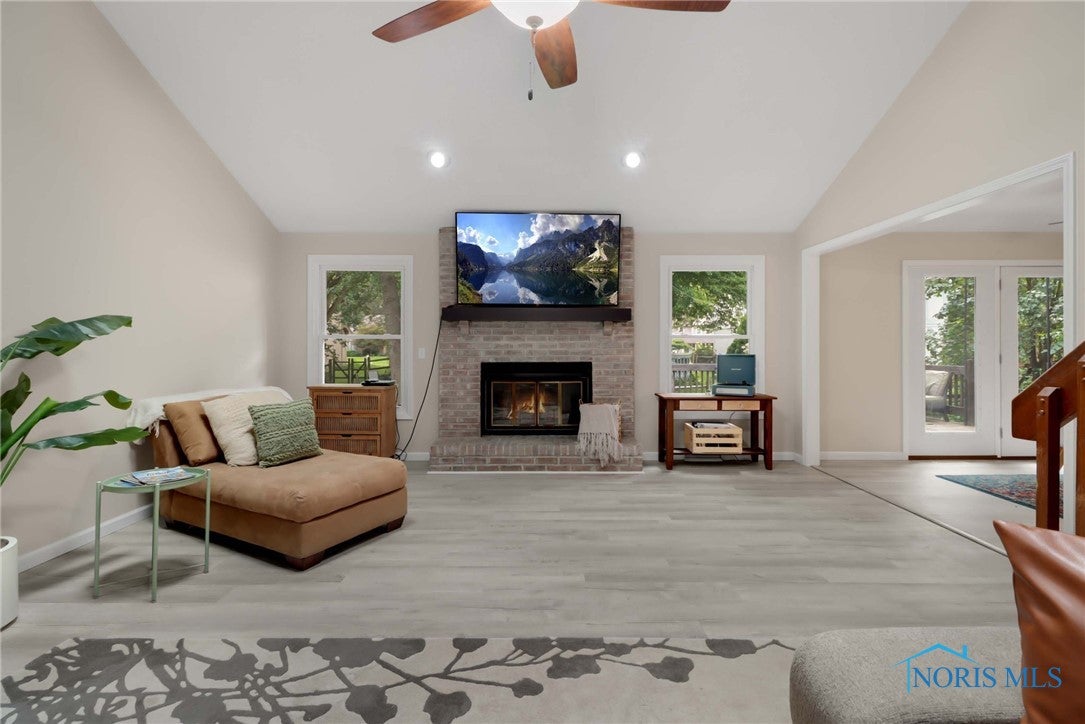 2450 Willesden Green Road Toledo, OH 43617 - Photo 14 of 47 Gallery Image 14