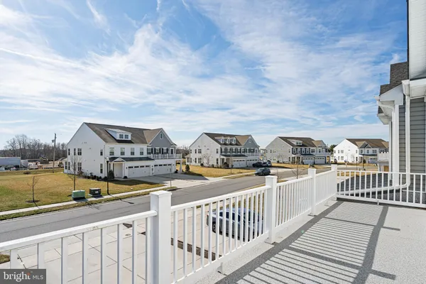 $724,999 | 33155 Oyster Cove Drive, Lewes, DE 19958