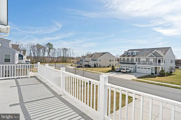 $724,999 | 33155 Oyster Cove Drive, Lewes, DE 19958