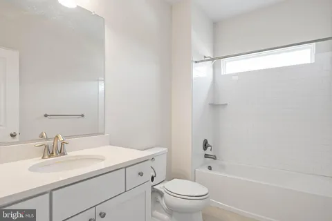 $739,900 | 33155 Oyster Cove Drive, Lewes, DE 19958