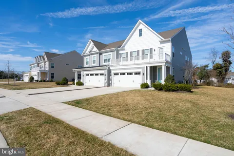 $719,000 | 33155 Oyster Cove Drive, Lewes, DE 19958