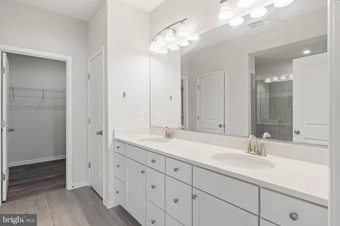 $739,900 | 33155 Oyster Cove Drive, Lewes, DE 19958