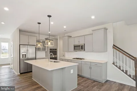 $739,900 | 33155 Oyster Cove Drive, Lewes, DE 19958