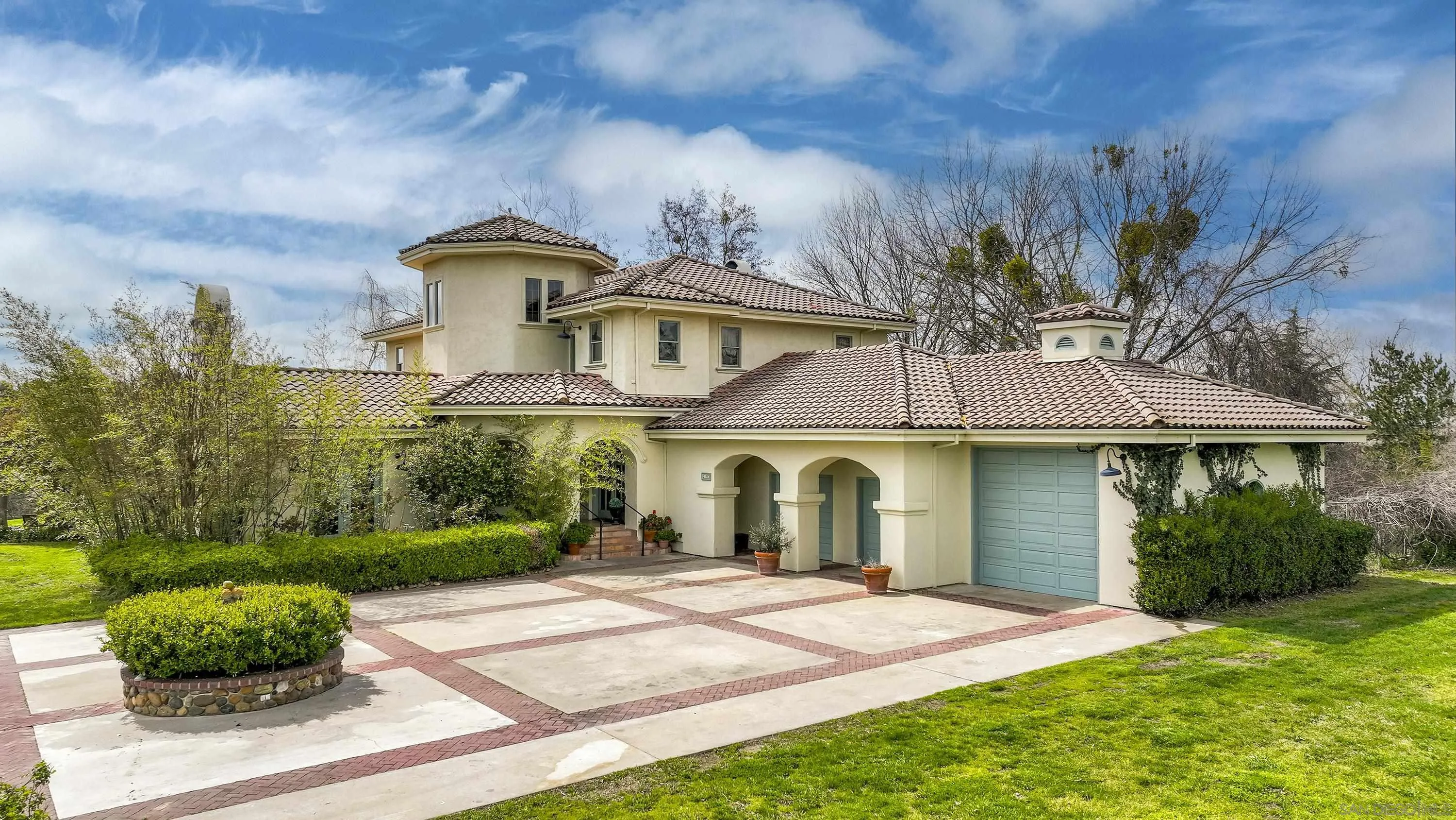 24943 North Mcintire Road Clements, CA 95227 - Photo 25 of 68 a front view of a house with a garden