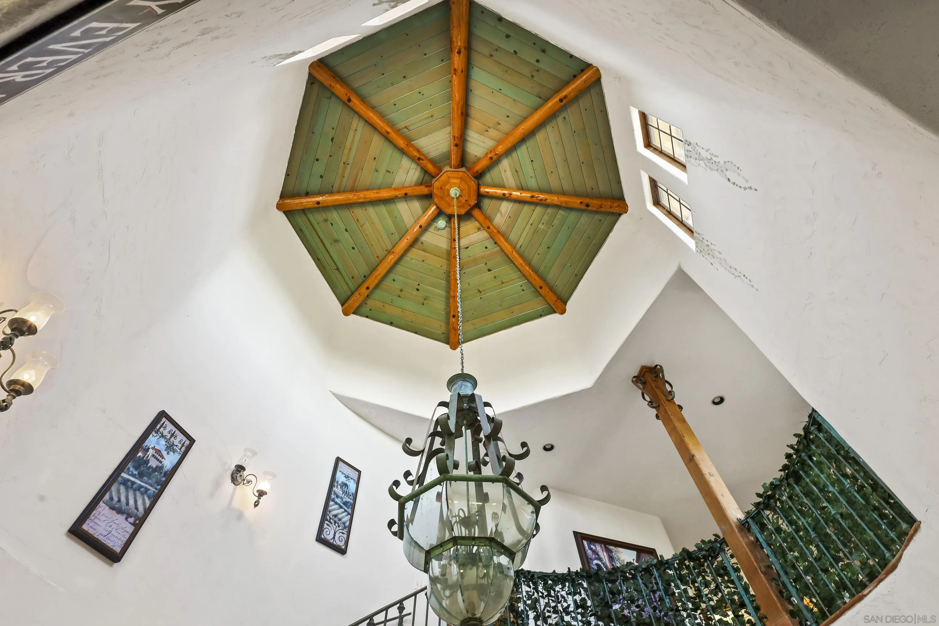 24943 North Mcintire Road Clements, CA 95227 - Photo 39 of 68 a vase of flowers sitting on a table