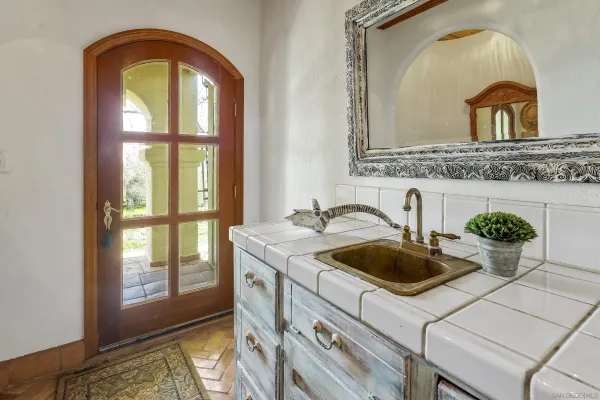 $1,799,000 | 24943 North Mcintire Road, Clements, CA 95227