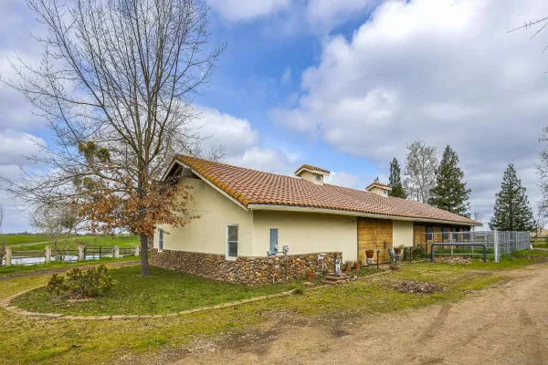 $1,799,000 | 24943 North Mcintire Road, Clements, CA 95227
