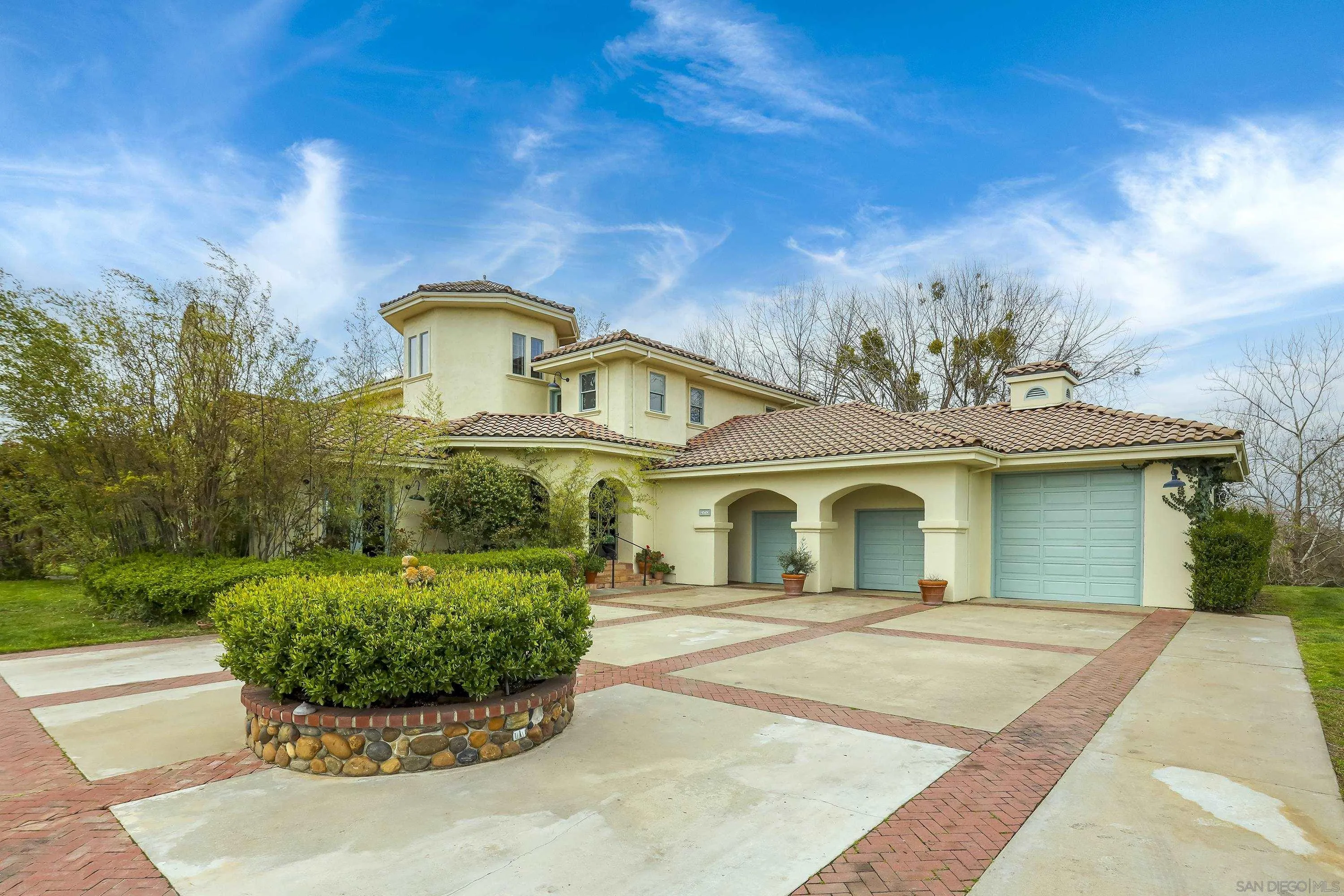 24943 North Mcintire Road Clements, CA 95227 - Photo 7 of 68 a front view of a house with a yard