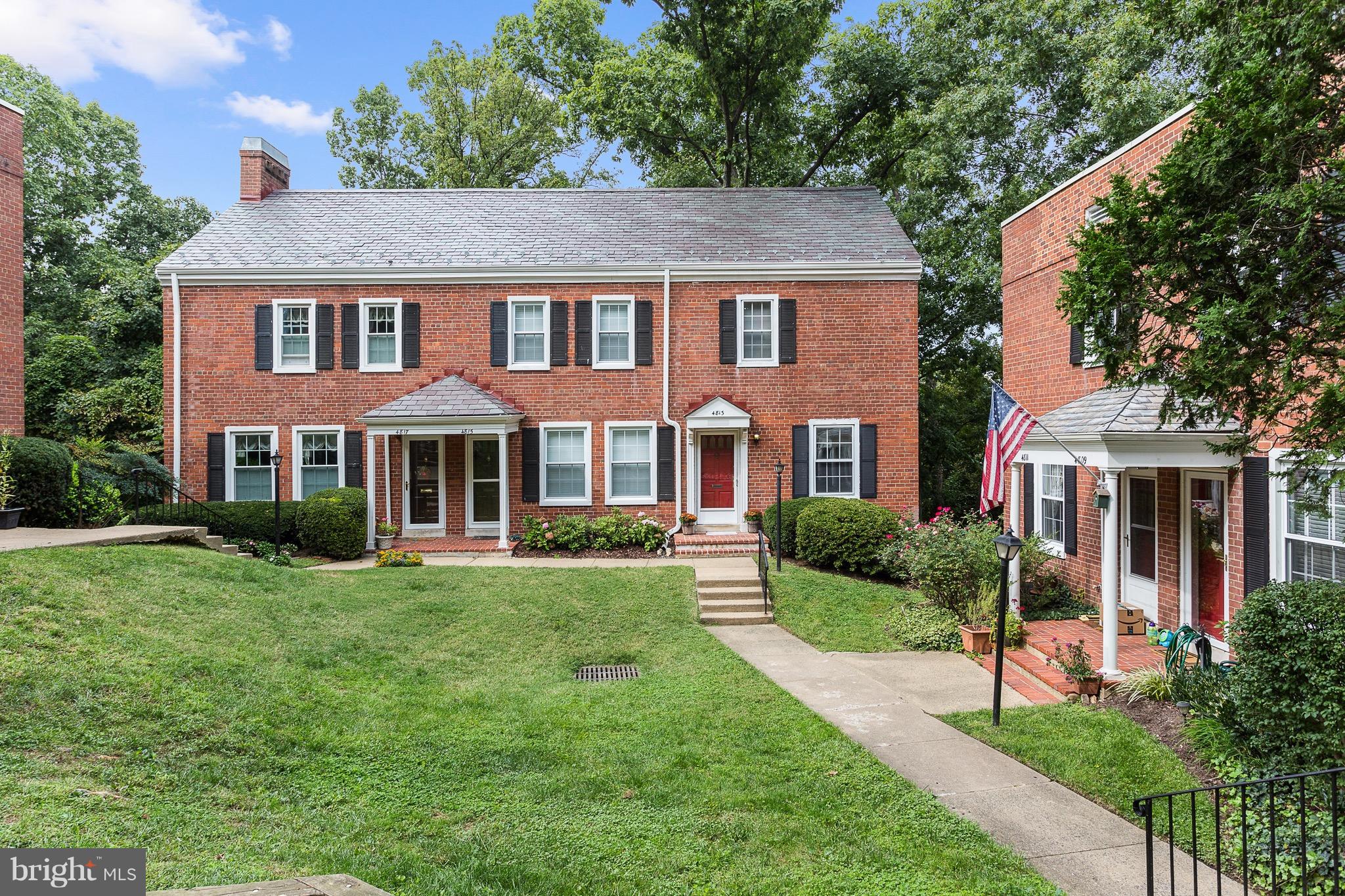 4813 27th Road South Arlington, VA 22206 - Photo 2 of 29 Exterior (Front)