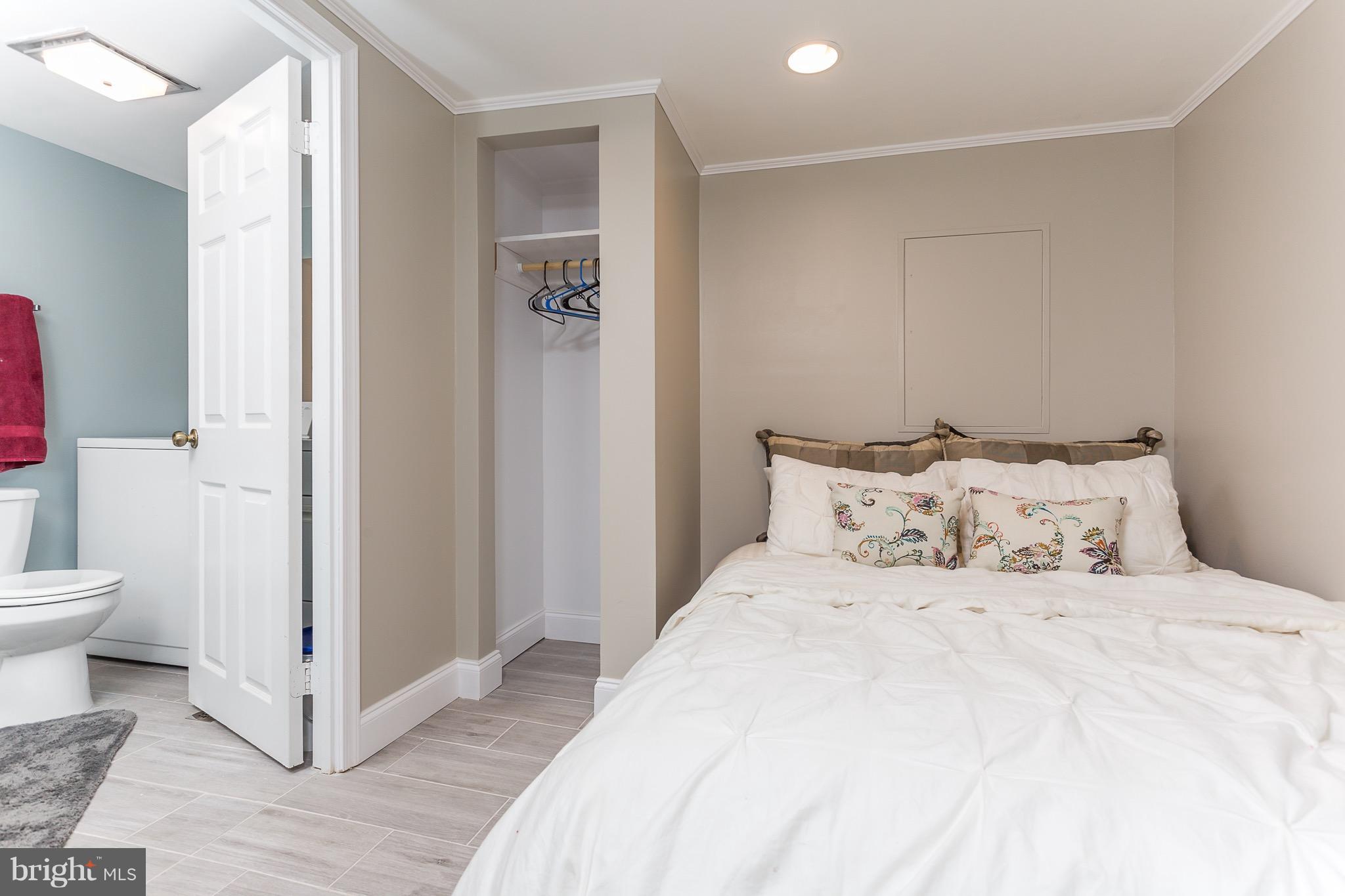 4813 27th Road South Arlington, VA 22206 - Photo 14 of 29 Bedroom