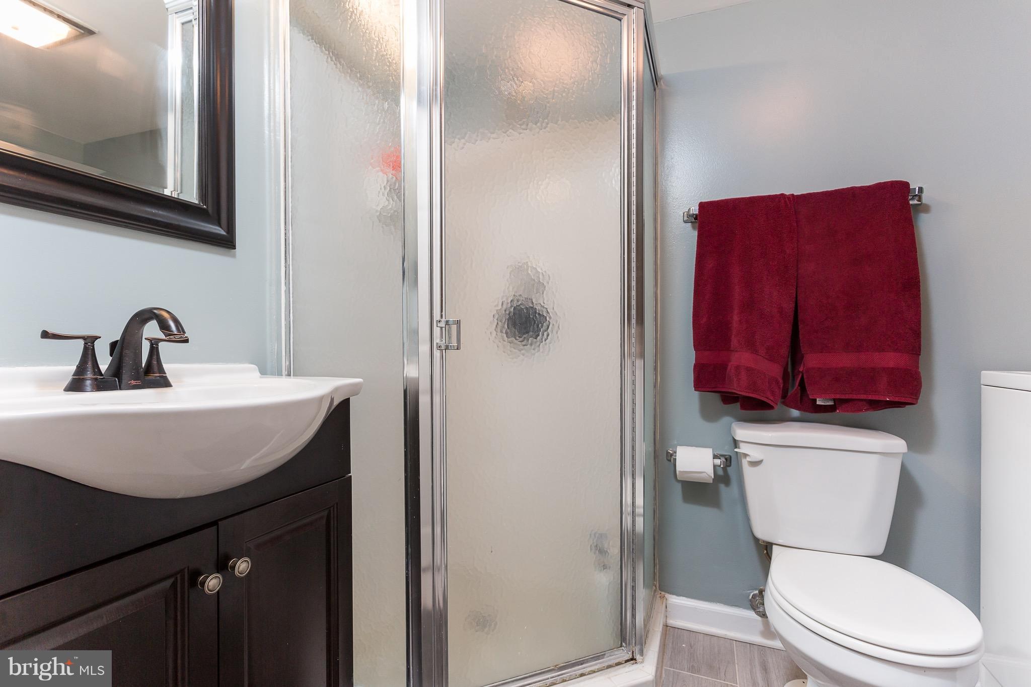 4813 27th Road South Arlington, VA 22206 - Photo 16 of 29 Bath