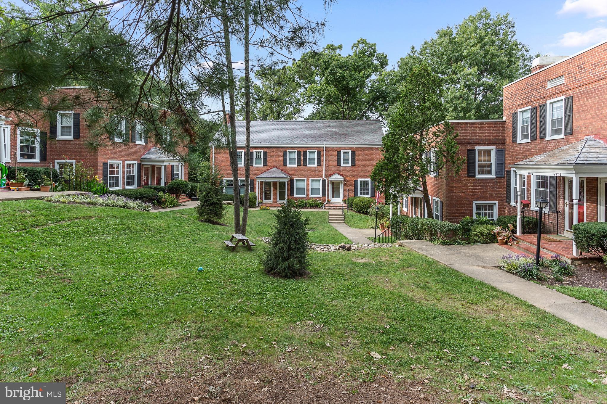 4813 27th Road South Arlington, VA 22206 - Photo 20 of 29 Exterior (General)